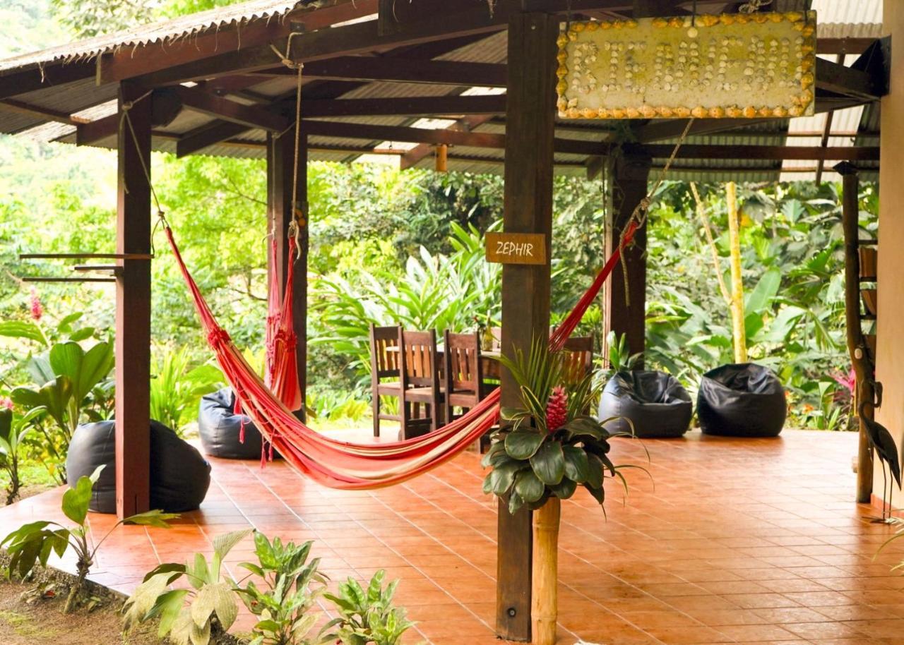 Amazonita Ecolodge Dos Brazos Exteriör bild